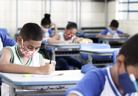 Falta de auxiliares de sala é tema de reunião entre Defensoria Pública e Secretaria de Educação de Maceió