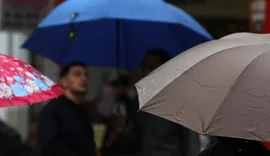 Chuva intensa mantém Maceió em alerta para deslizamentos