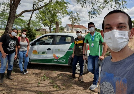 Emater participa do II EXTENSINVET levando práticas extensionistas aos alunos
