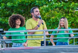 Davi Maia vai às ruas e provoca debate sobre impostos em Maceió