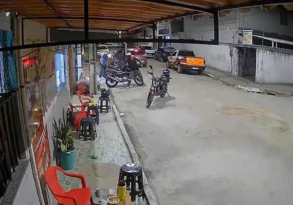 Encapuzados matam homem a tiros nas proximidades do Terminal do Cleto