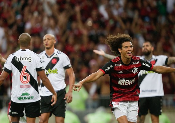 Flamengo repete placar sobre o Vasco e avança para final do Carioca