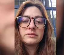 Professora encontra lâmina de vidro posta por aluno em copo dágua na escola