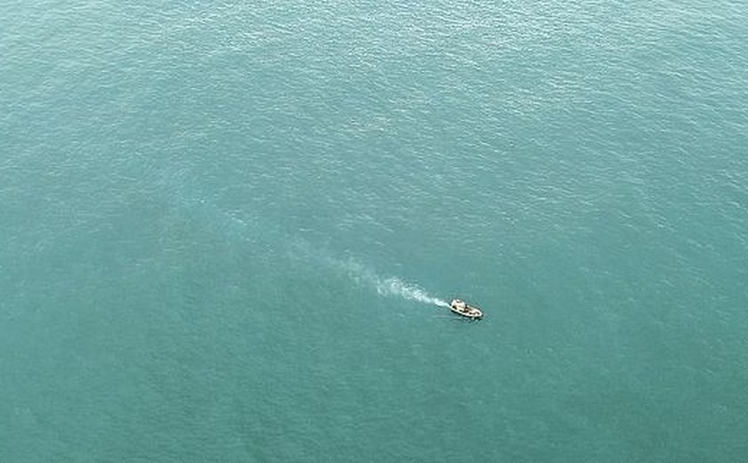 Buscas por pescadores desaparecidos continuam pelo 3º dia seguido