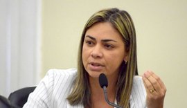 Flavia Cavalcante apresenta resultado dos seus cinco meses de mandato