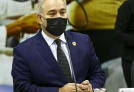 Ministro pede ao Senado para rebaixar covid-19 à situação de endemia