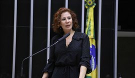 Gilmar Mendes abre inquérito contra Carla Zambelli