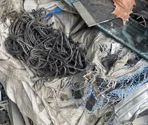 Dono de ferro-velho é preso em flagrante por receptação de fiação elétrica na Serraria