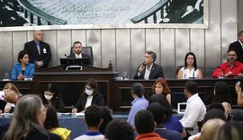 Audiência pública na ALE reúne alunos e servidores da educação para debater o Novo Ensino Médio