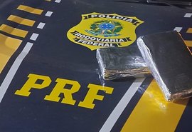 Grávida de 8 meses é flagrada com cocaína em ônibus com destino a Maceió