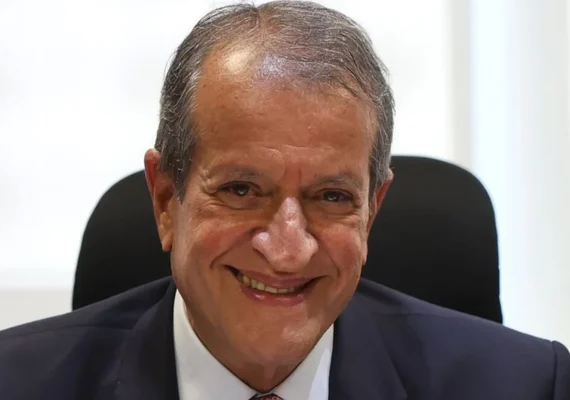 Líder do PL promete ''dar a vida'' para barrar fim da escala 6x1