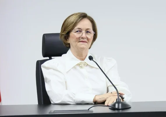 Marluce Caldas, tia de JHC, é escolhida para o STJ, diz colunista