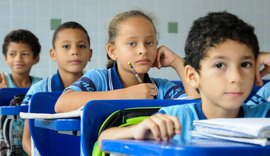 Pais ou responsáveis tem menos de 48 horas para realizar a pré-matrícula online