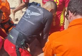 Homem de 40 anos morre afogado em praia de Cruz das Almas, em Maceió