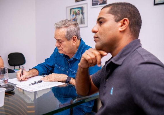 PDT divulga nota repudiando atentado sofrido por candidato a vereador em Maceió