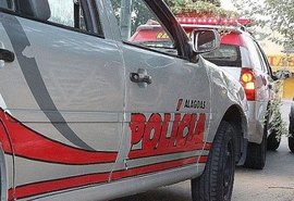 Corpo de homem morto há mais de dez dias é encontrado em terreno