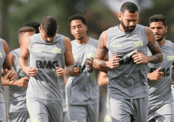 Vasco avalia condição física do time para retornar ao Carioca