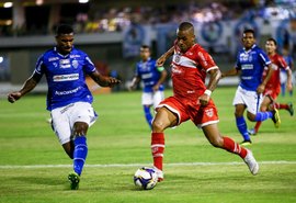 Novo técnico do CSA, Bruno Pivetti, estreia no clássico contra o CRB