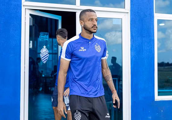 Rafael Castro é regularizado pelo BID e deve estrear em duelo contra o Uberlândia