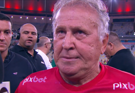 Vídeo: Em lágrimas, Zico manda recado emocionante para Pelé e Dinamite; assista