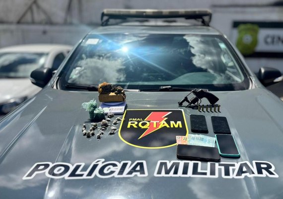 Polícia prende dois homens com armas e drogas em Rio Largo