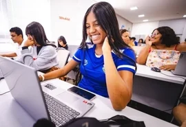 Maceió abre 480 vagas gratuitas em cursos profissionalizantes para jovens