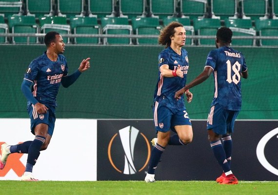 De virada, Arsenal vence em estreia na Liga Europa