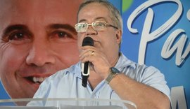 Prefeito de Paripueira é hospitalizado após complicações no pulmão