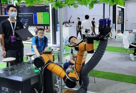 China aposta em robôs com IA para transformar a produção agrícola