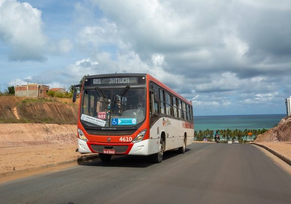 Nova linha de ônibus transporta mais de 13,5 mil passageiros