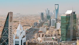 Atentado em cerimônia na Arábia Saudita fere 4 pessoas