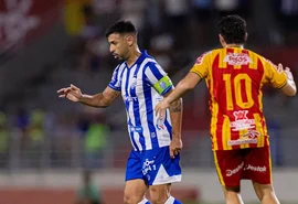 CSA perde capitão Camacho suspenso para duelo contra Juazeirense
