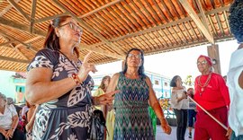 Idosas do Cras Área Lagunar celebram Dia dos Avós com festa e integração
