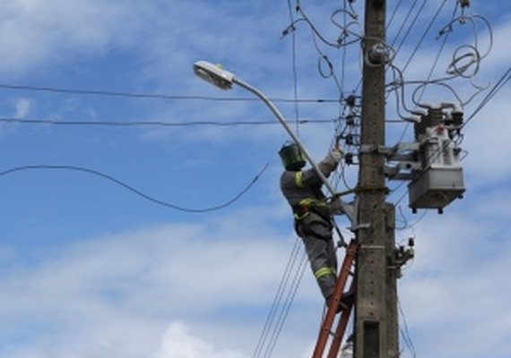 Bairros de Maceió têm fornecimento de energia prejudicado hoje (31)