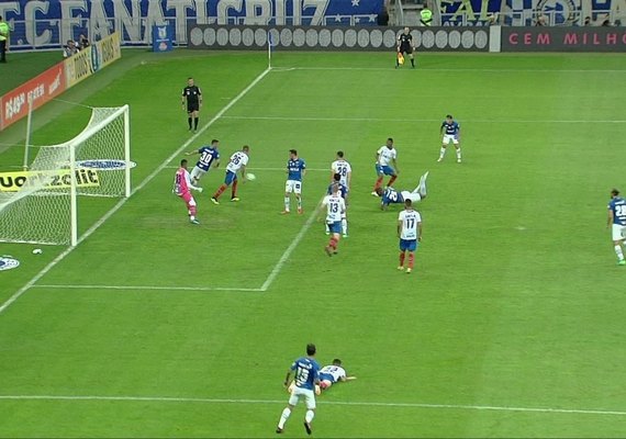 Campeonato Brasileiro é o terceiro do mundo com mais troca de atletas