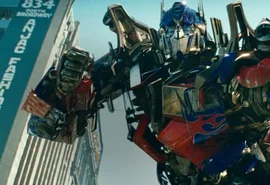 Michael Bay e Spielberg voltam para comandar novo filme de Transformers