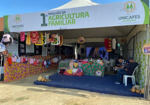 Unicafes/AL comemora sucesso do Pavilhão da Agricultura Familiar