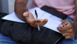 Prazo para pedir isenção da taxa de inscrição no Enem começa no dia 13