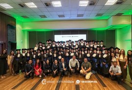 Jovens alagoanos recebem certificado em formatura inédita do Aprendiz Cooperativo