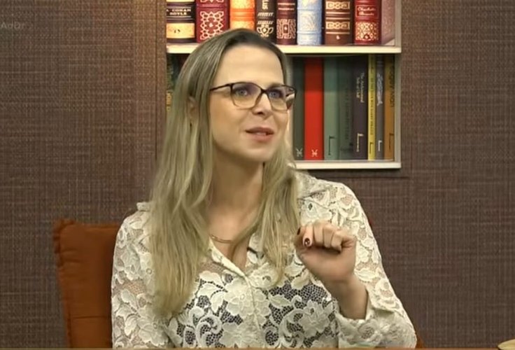 Dra. Ariane Bonucci alerta para os impactos da perda auditiva durante participação no programa Consulta ao Doutor, da RIT TV