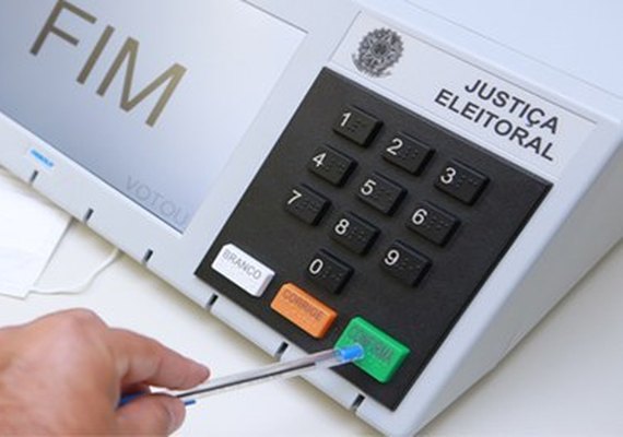 Justiça Eleitoral aperta cerco e barra pesquisas em Alagoas