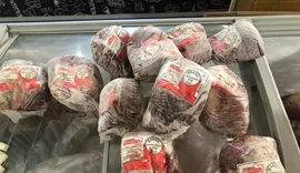 Quase uma tonelada de alimentos foram apreendidos em Maceió