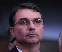 Quaest aponta Lula e Flávio Bolsonaro pressionados a reduzir rejeição para vencer disputa