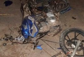 Motociclista morre após colidir com caminhão de cana de açúcar