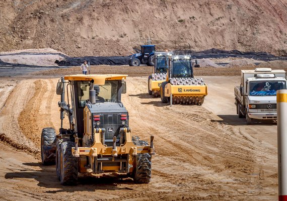 Primeiro trecho da AL-102 Norte alcança 80% de execução