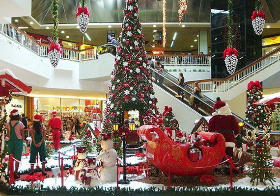 Festas de final de ano devem gerar 1.400 empregos temporários em AL