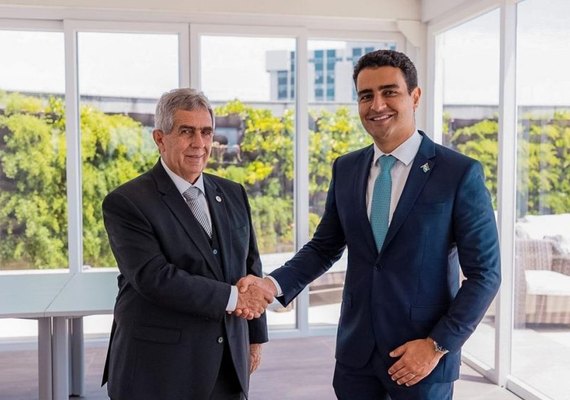 JHC prestigia posse do desembargador Orlando Rocha