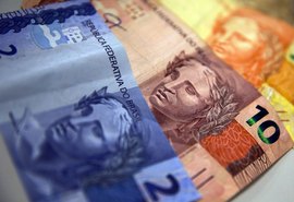 Aposentados e pensionistas do INSS recebem primeira parcela do 13º a partir de hoje