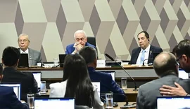 CCJ do Senado aprova PEC do fim da escala 6x1 e aguarda decisão do plenário
