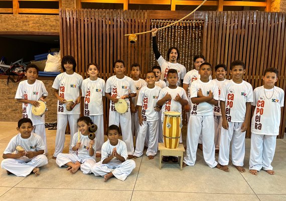 Santana do Mundaú oferta aulas de capoeira para jovens do CRAS